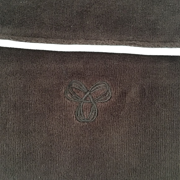 NWT TNA Aritzia Velour Zip-up Track Jacket Brown Size XS - Picture 4 of 6